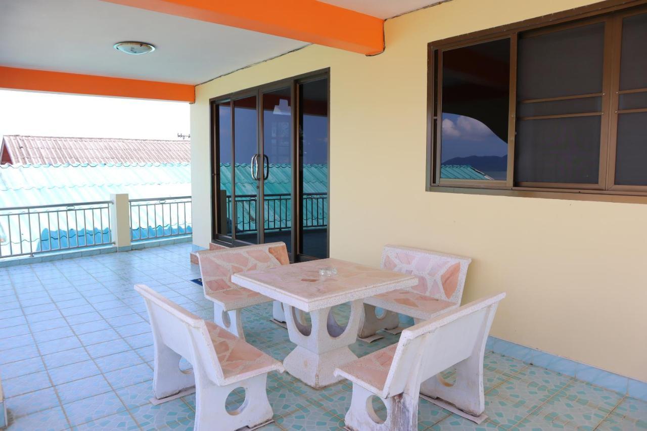 Ban Sulada Guest House Laem Ngop Exterior photo